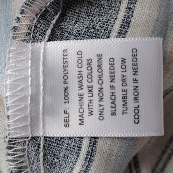 SOLEILLEE WOMEN LONG SLEEVE TOP - Picture 9 of 10